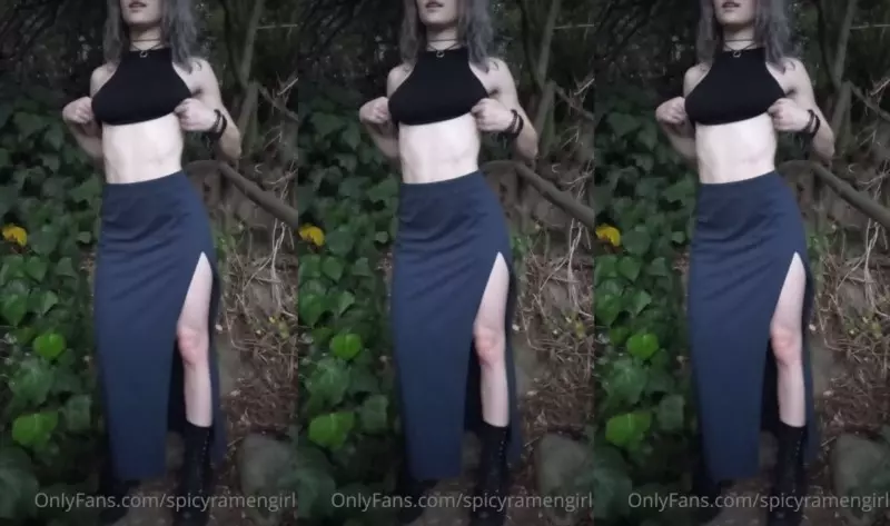 Video by spicyramengirl published on March 31, 2024 04:02:44