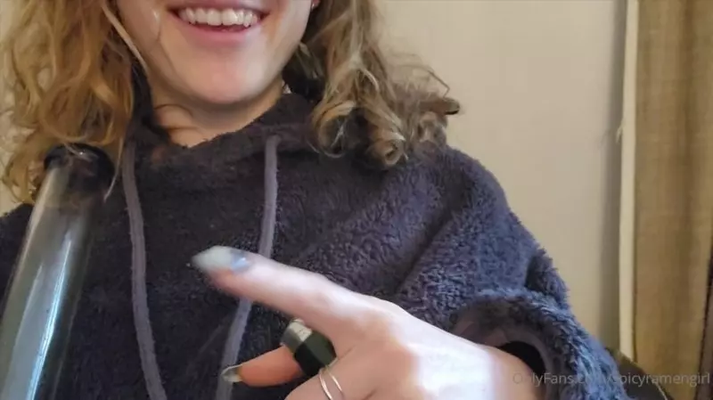 Video by spicyramengirl published on March 31, 2024 05:57:17