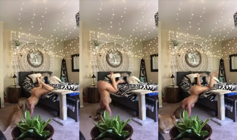 Video by xnicoleanistonx published on April 01, 2024 05:25:56