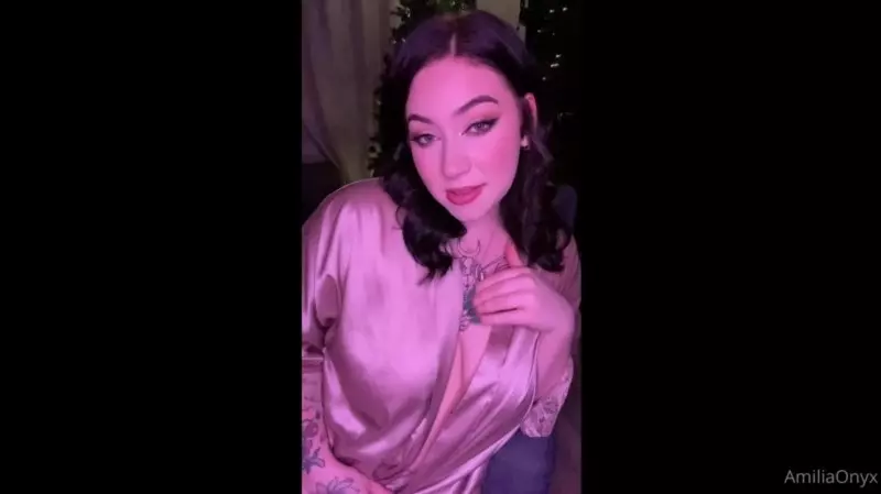 Video by amiliaonyxx published on April 01, 2024 04:29:16