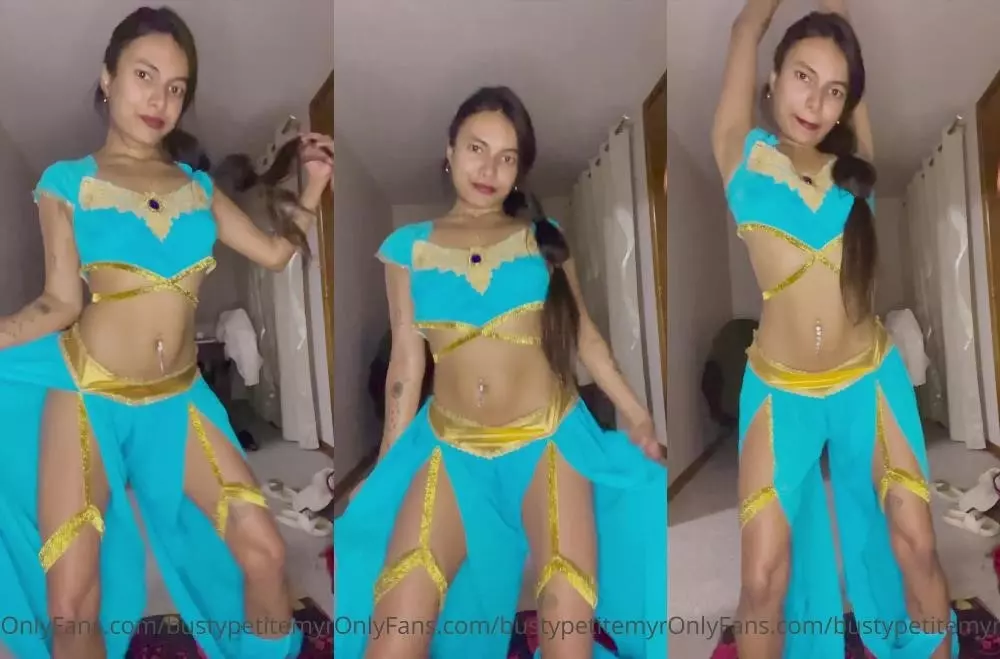 Video by bustypetitemyra published on May 11, 2024 18:39:01